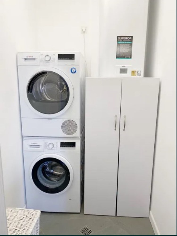 Квартира на вул. Средняя, 140 м², 146 000$ — FAKTOR