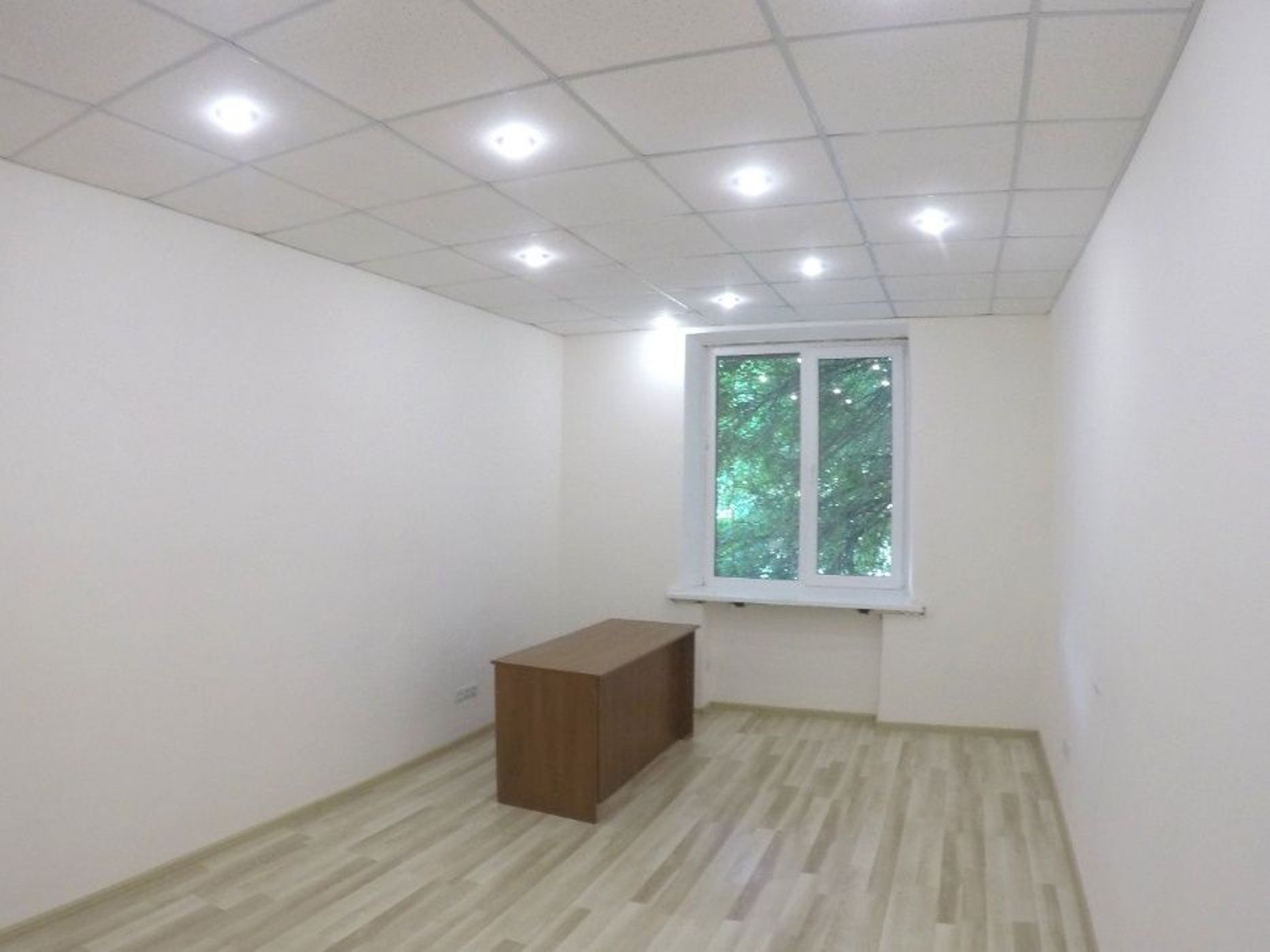 Коммерческая недвижимость на ул. Церковная, 703 м², 280 000$ — FAKTOR