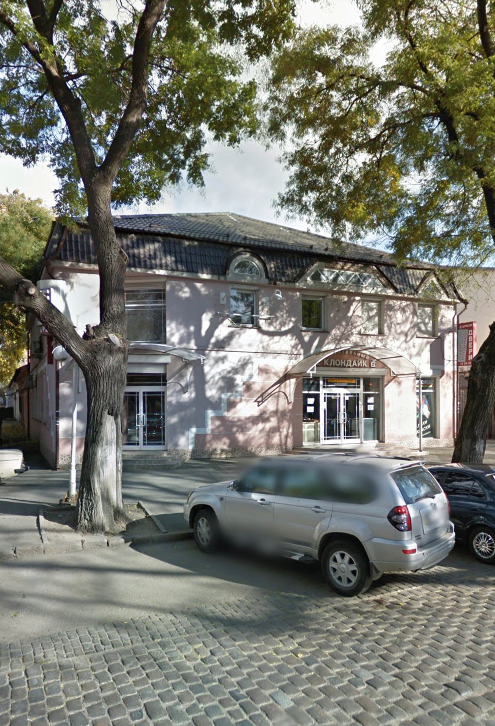 Коммерческая недвижимость на ул. Нежинская, 770 м², 770 000$ — FAKTOR