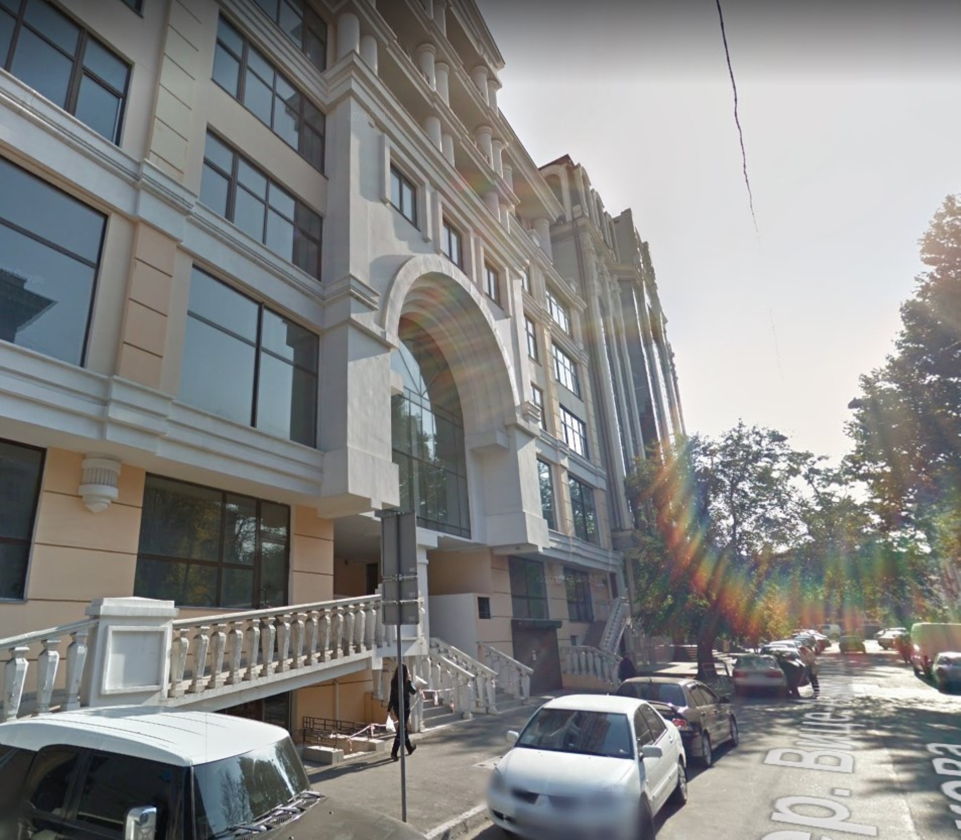 Коммерческая недвижимость на ул. Вице-Адмирала Жукова, 120 м², 240 000$ — FAKTOR