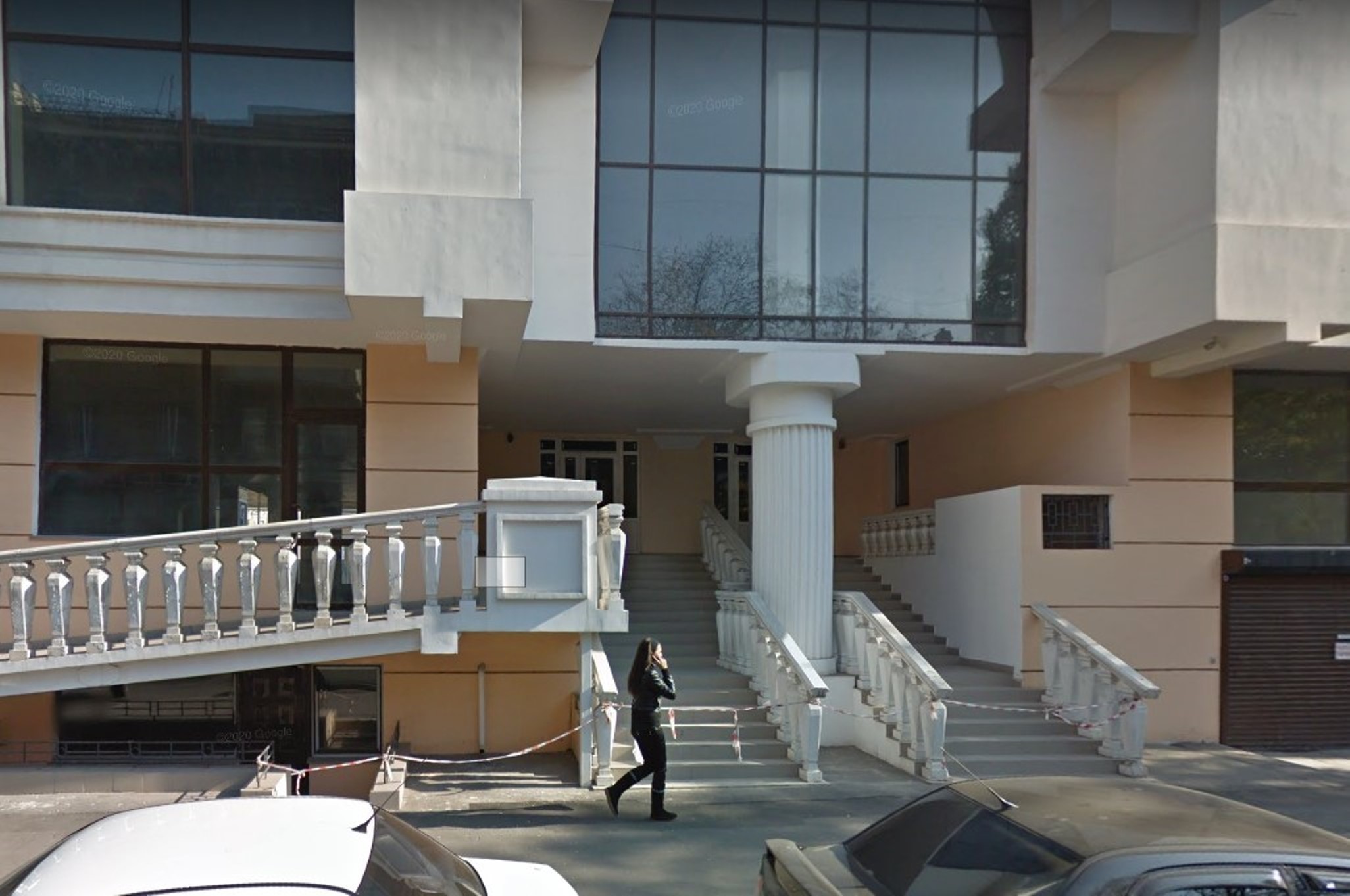 Коммерческая недвижимость на ул. Вице-Адмирала Жукова, 120 м², 240 000$ — FAKTOR