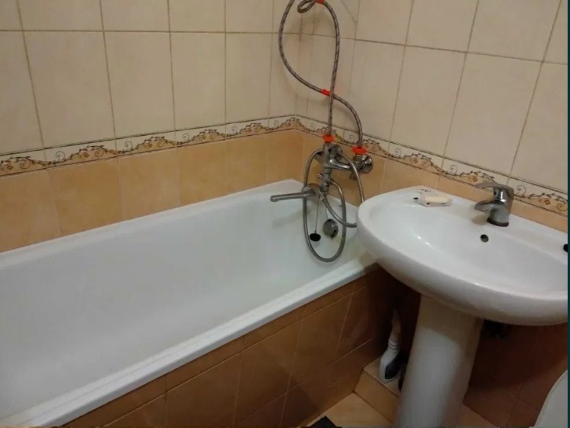 Квартира на ул. Генерала Петрова, 27 м², 25 000$ — FAKTOR