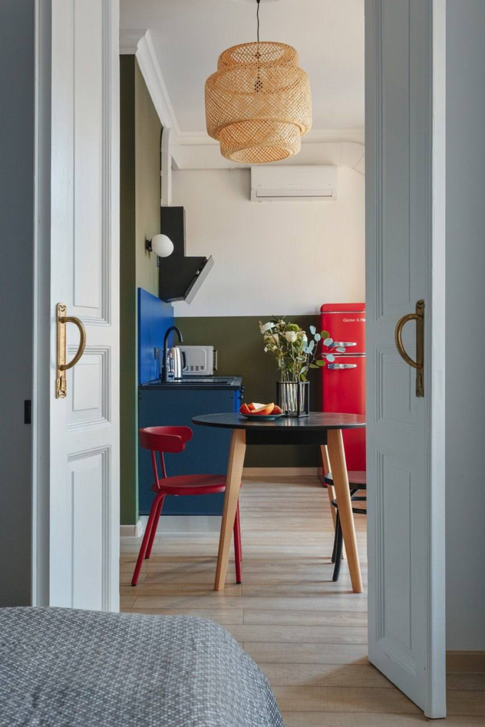 Коммерческая недвижимость на ул. Уютная, 420 м², 1 300 000$ — FAKTOR