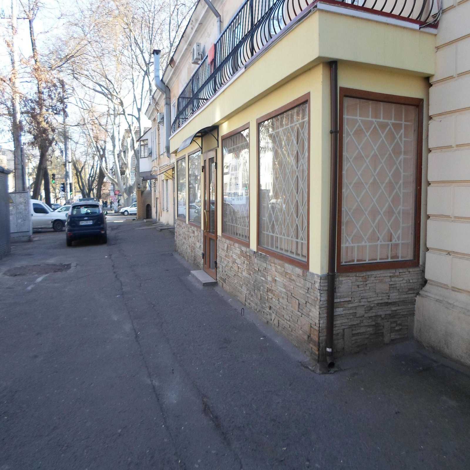 Коммерческая недвижимость на ул. Базарная, 80 м², 80 000$ — FAKTOR