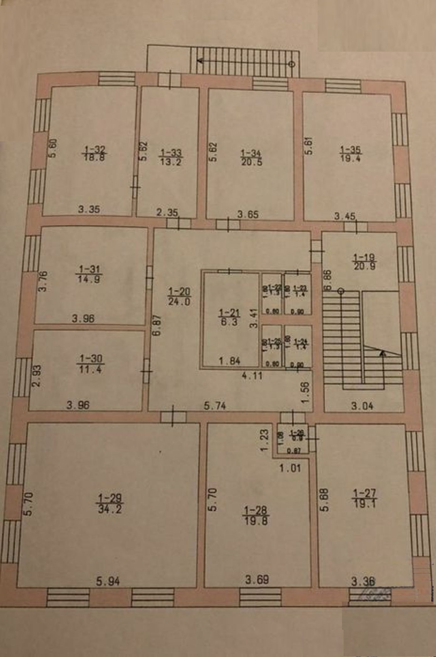 Коммерческая недвижимость на ул. Левитана, 700 м², 670 000$ — FAKTOR