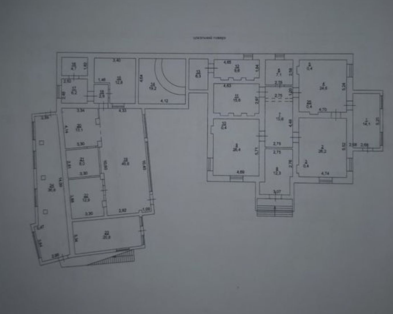 Коммерческая недвижимость на ул. Золотой берег, 1000 м², 1 500 000$ — FAKTOR