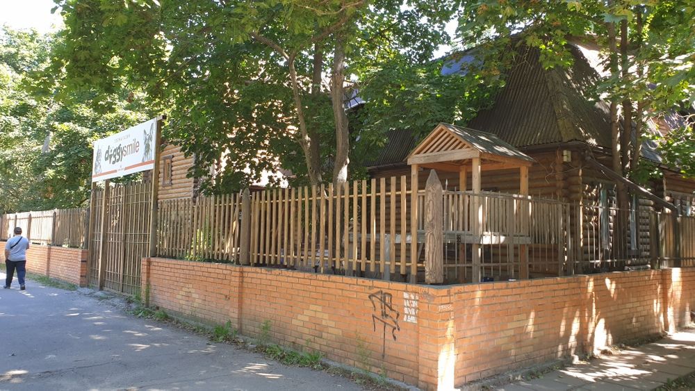 Коммерческая недвижимость на ул. Ивана и Юрия Лип, 750 м², 400 000$ — FAKTOR