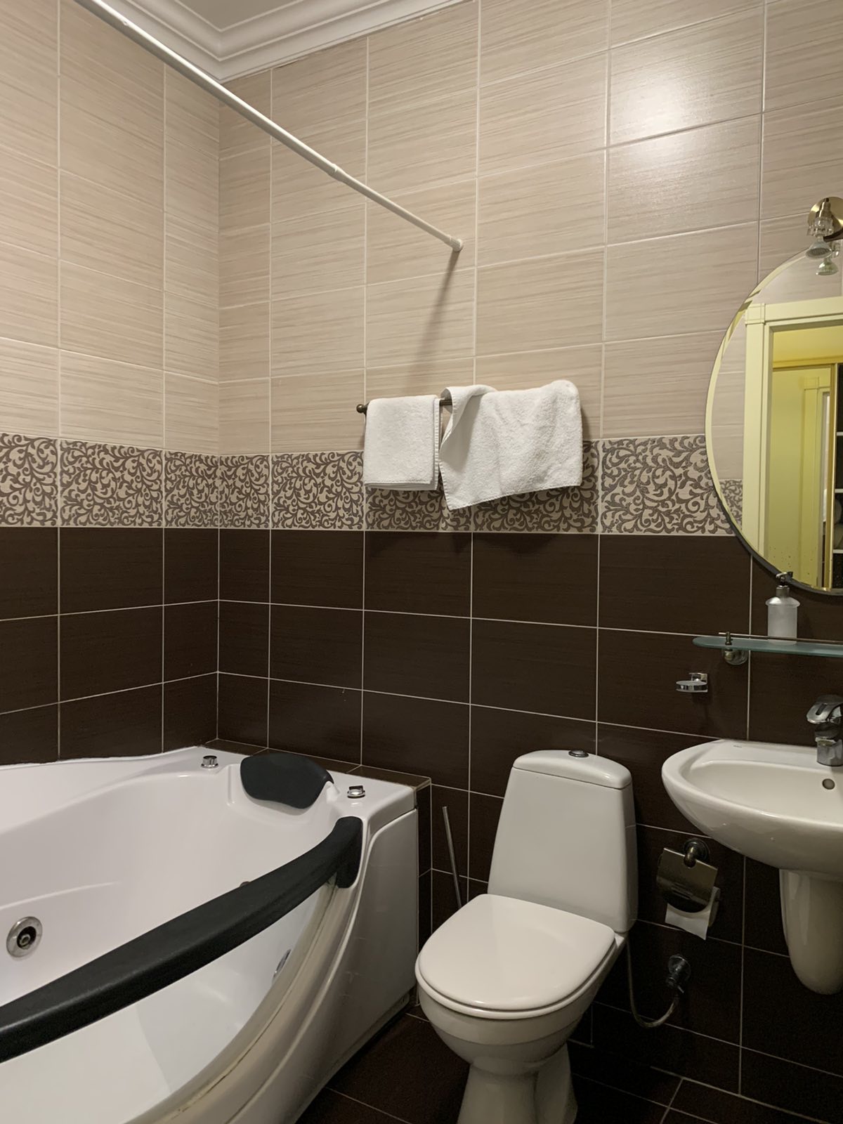 Коммерческая недвижимость на ул. Екатерининская, 270 м², 420 000$ — FAKTOR