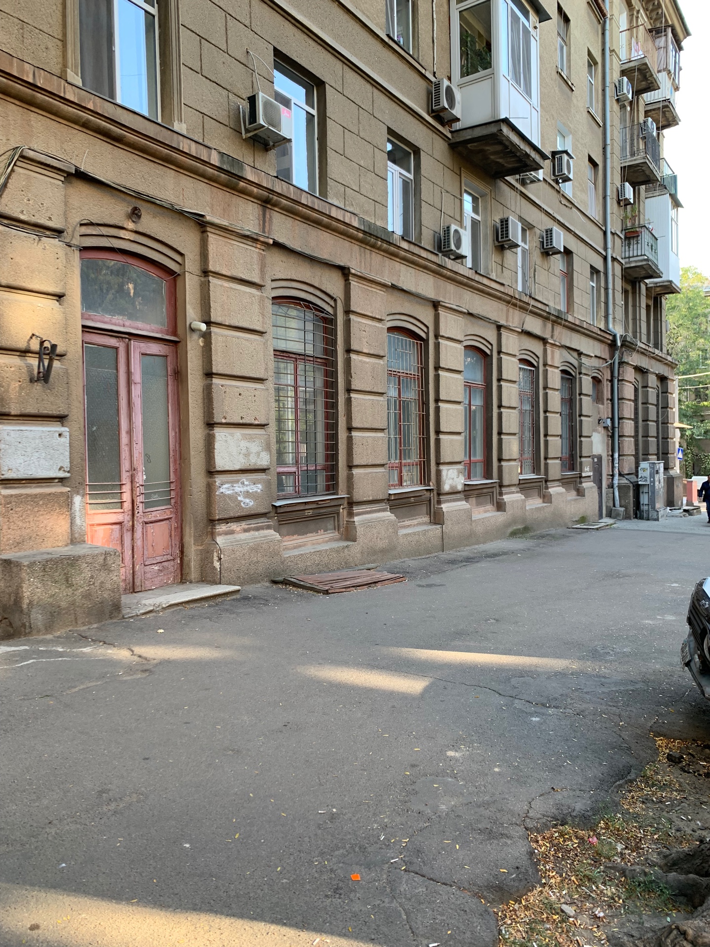 Коммерческая недвижимость на ул. Коблевская, 242 м², 360 000$ — FAKTOR