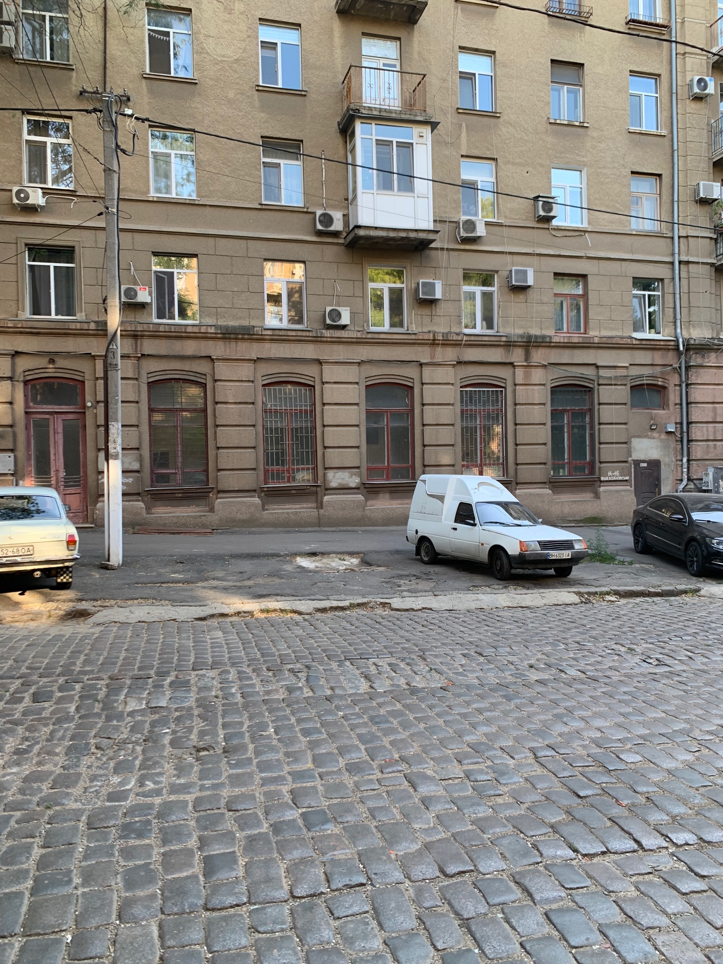 Коммерческая недвижимость на ул. Коблевская, 242 м², 360 000$ — FAKTOR