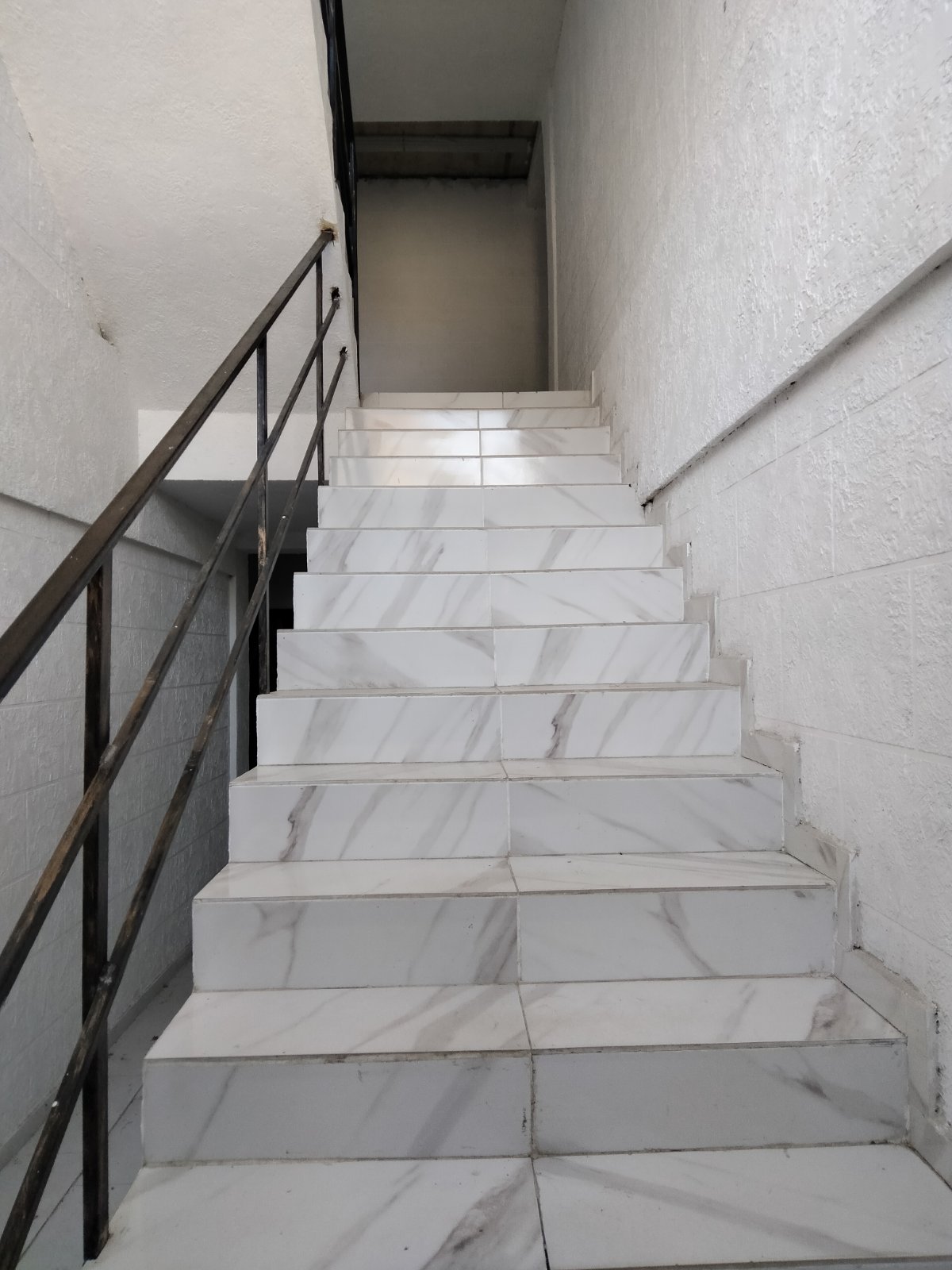 Квартира на вул. Салютная, 49 м², 26 000$ — FAKTOR