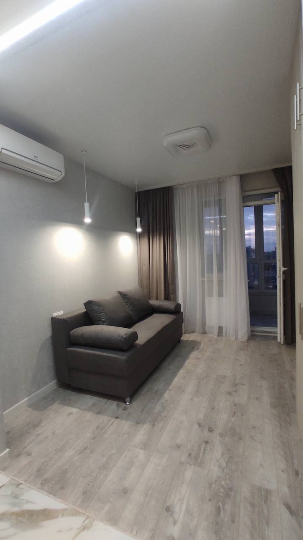Квартира на вул. Жемчужная, 26 м², 39 000$ — FAKTOR