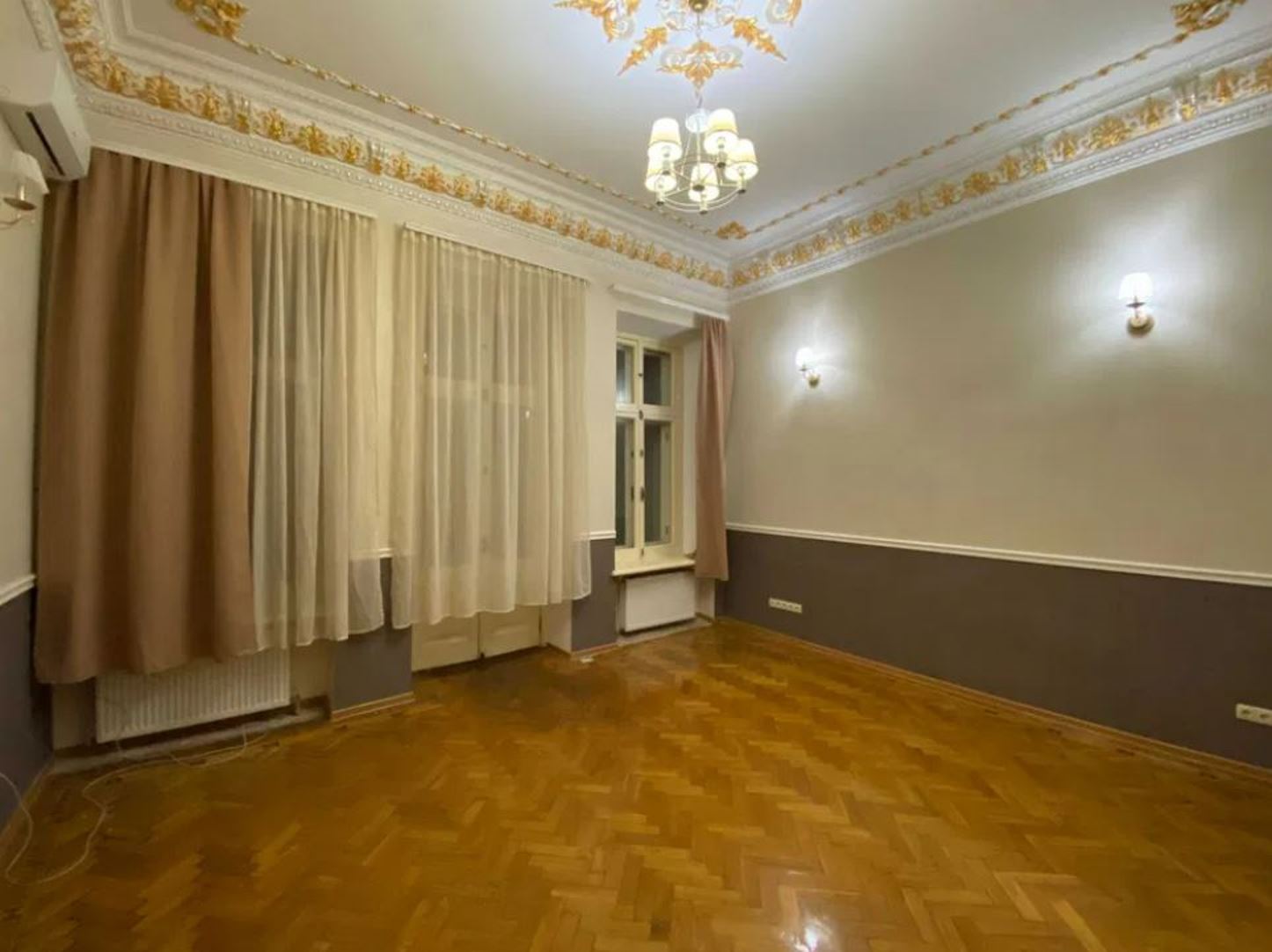 Квартира на вул. Пушкинская, 126 м², 114 000$ — FAKTOR
