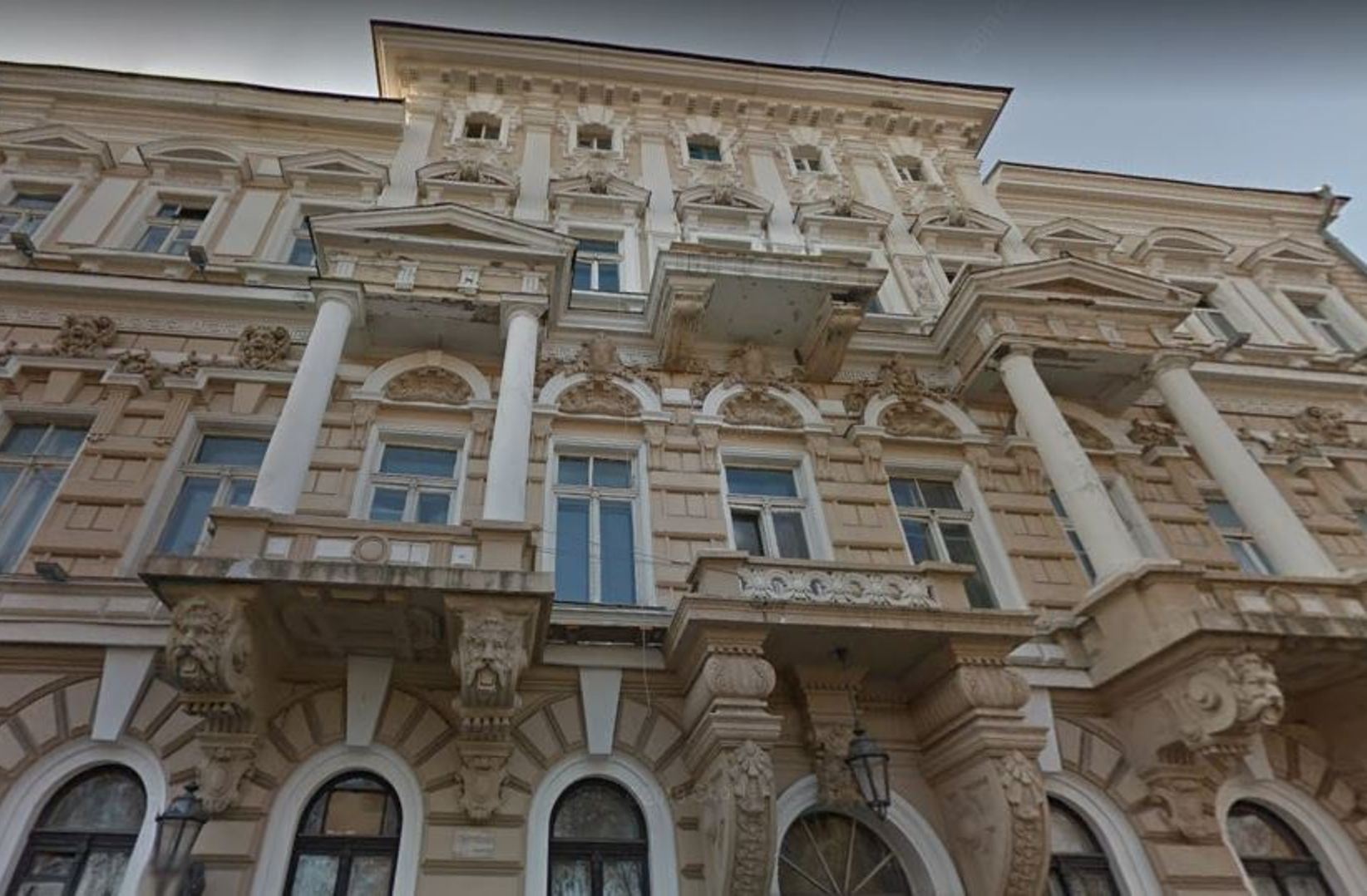 Коммерческая недвижимость на ул. Приморский бульвар, 2390 м², 3 500 000$ — FAKTOR