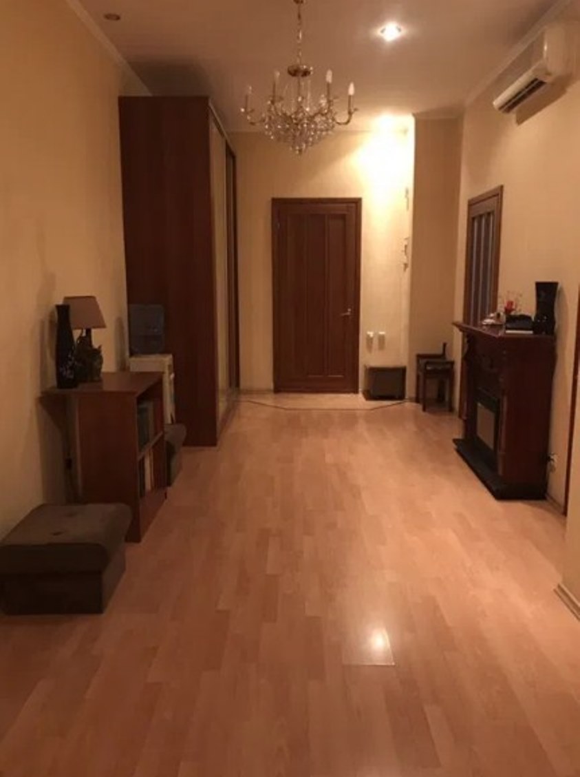 Квартира на ул. Бреуса, 112 м², 72 000$ — FAKTOR