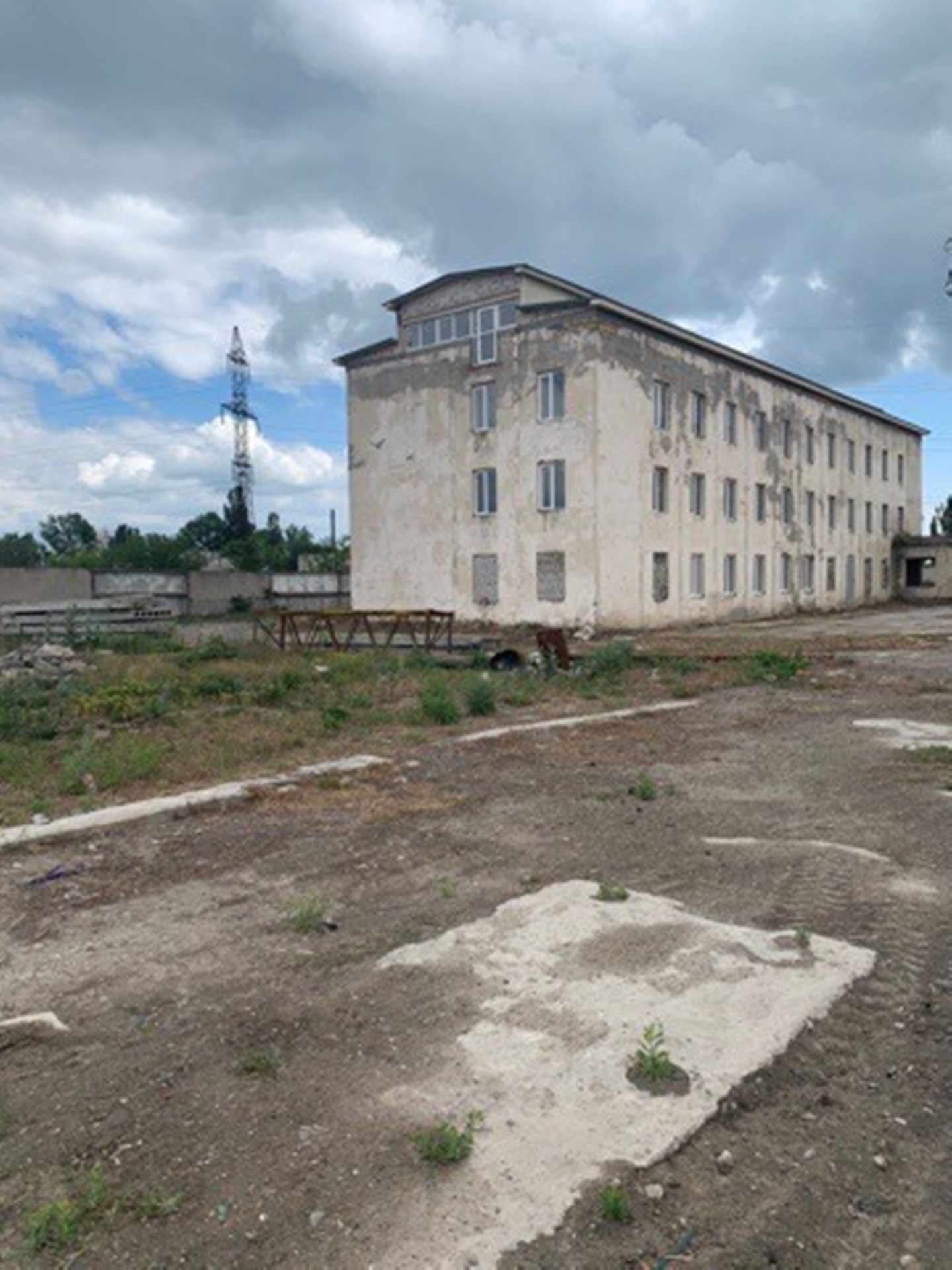 Коммерческая недвижимость на ул. Локомотивная, 1254 м², 700 000$ — FAKTOR