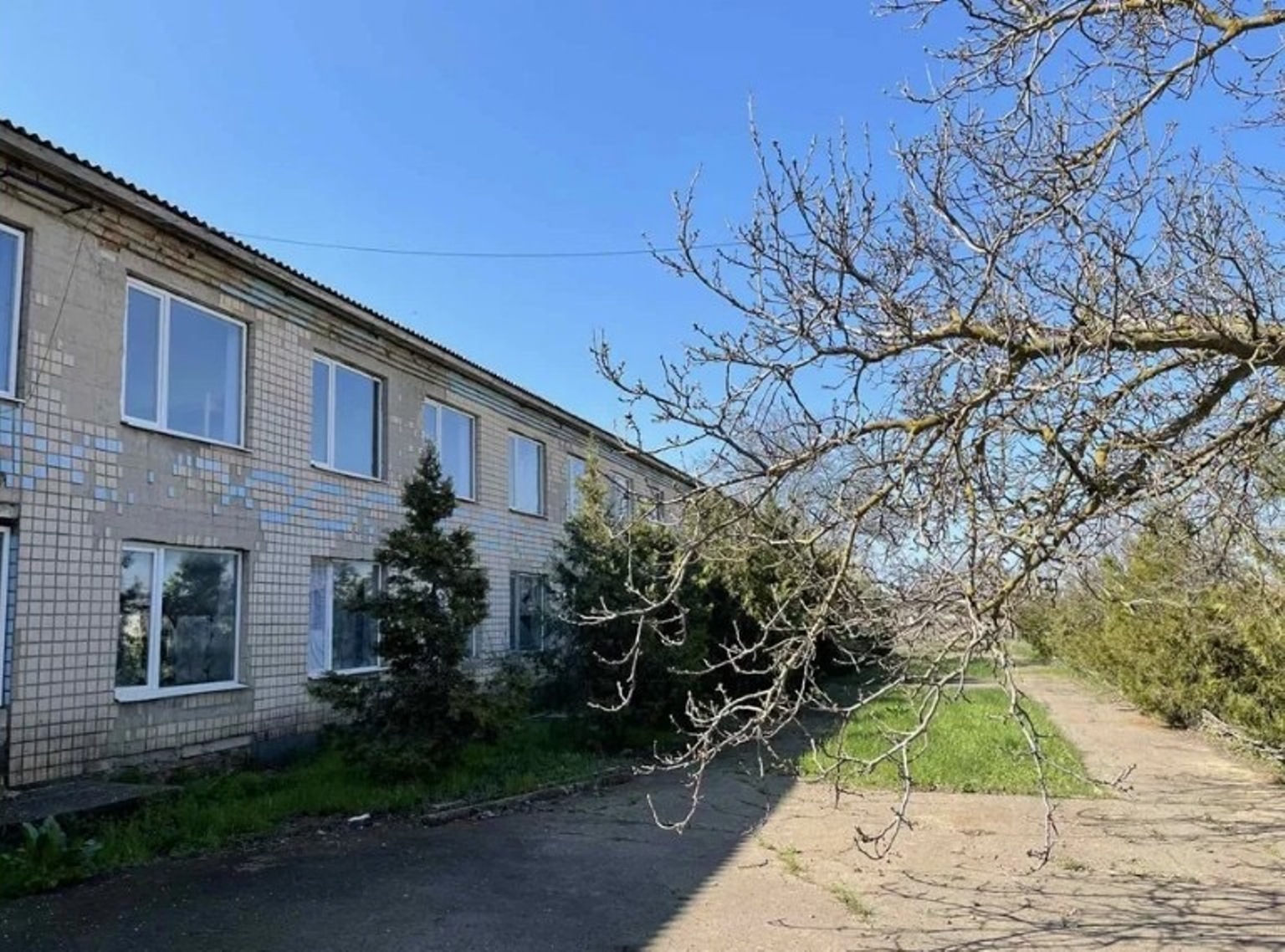 Коммерческая недвижимость на ул. Богдана Хмельницкого, 2919 м², 300 000$ — FAKTOR