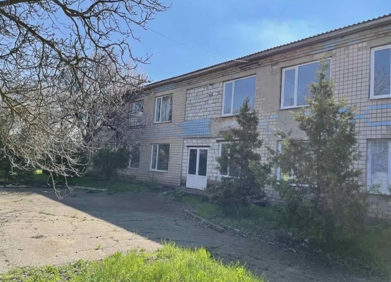 Коммерческая недвижимость на ул. Богдана Хмельницкого, 2919 м², 300 000$ — FAKTOR