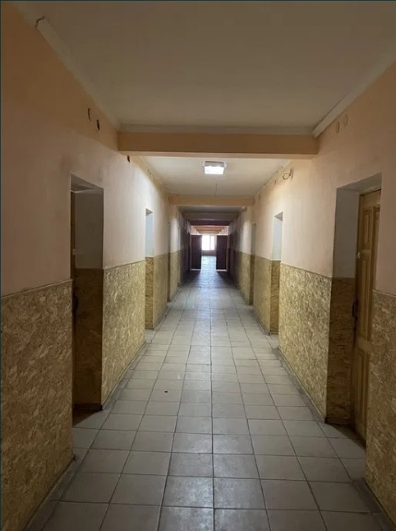 Коммерческая недвижимость на ул. Богдана Хмельницкого, 2919 м², 300 000$ — FAKTOR