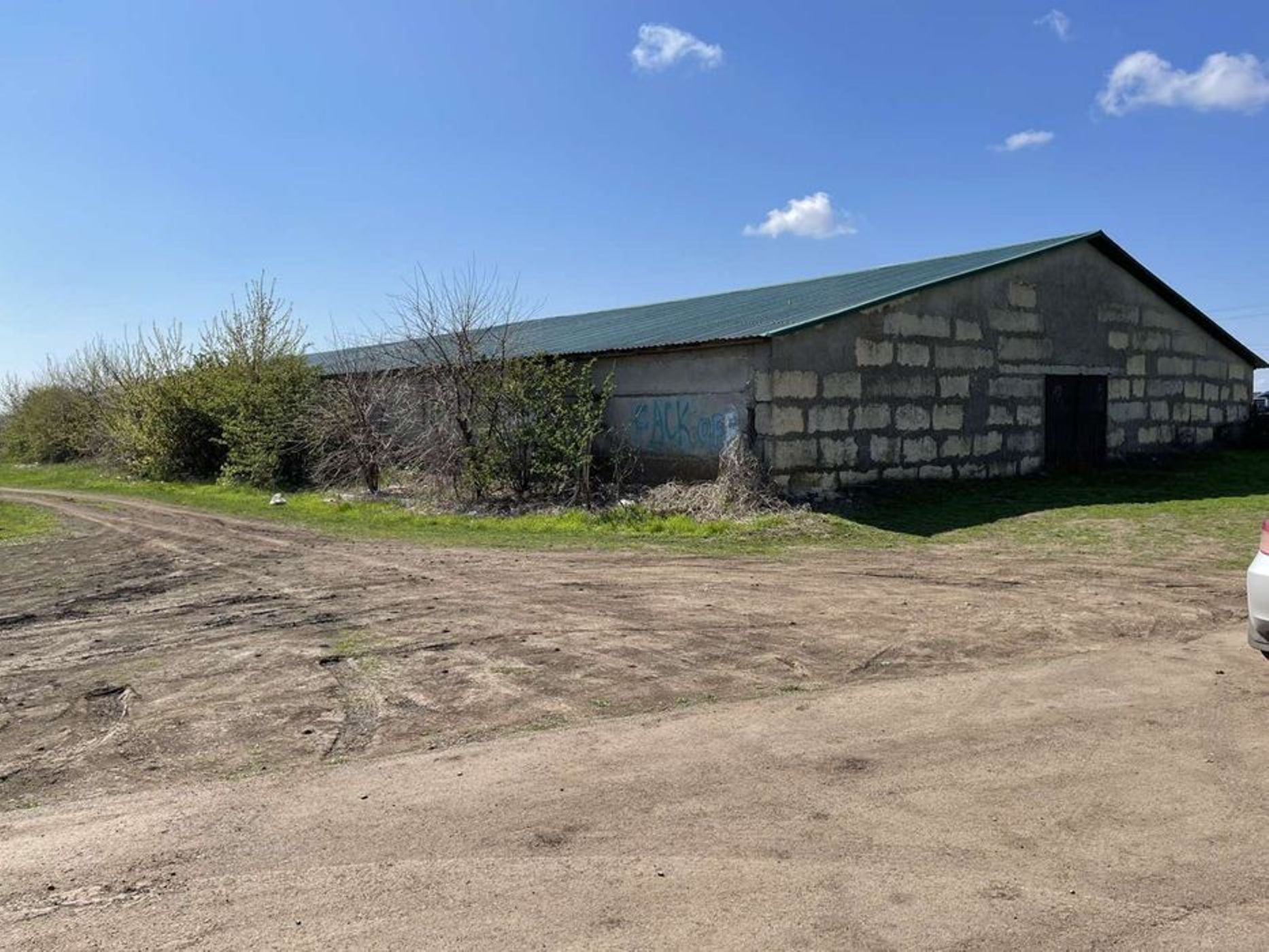 Коммерческая недвижимость на ул. Маякская, 2000 м², 195 000$ — FAKTOR