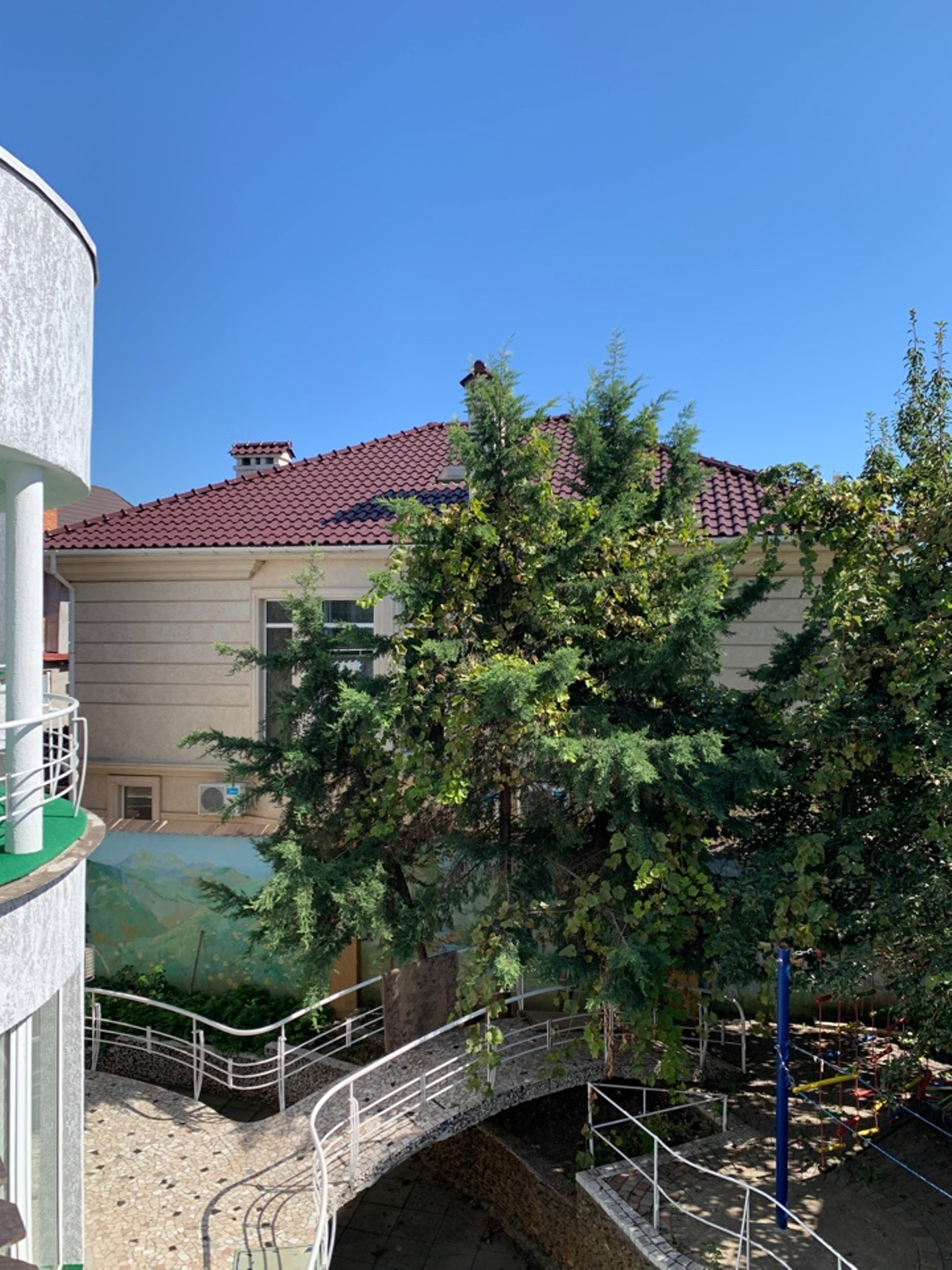 Дом на ул. Китобойный 1-й пер., 900 м², 600 000$ — FAKTOR