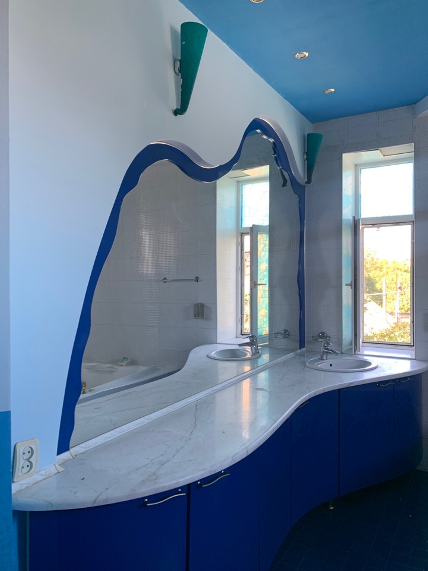 Дом на ул. Китобойный 1-й пер., 900 м², 600 000$ — FAKTOR