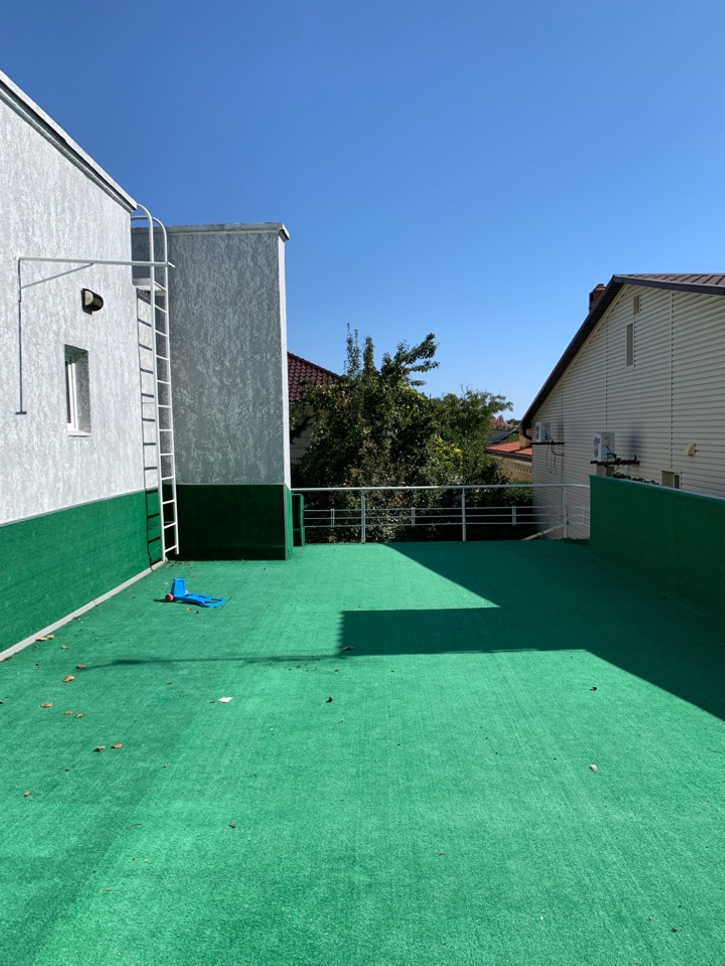 Дом на ул. Китобойный 1-й пер., 900 м², 600 000$ — FAKTOR