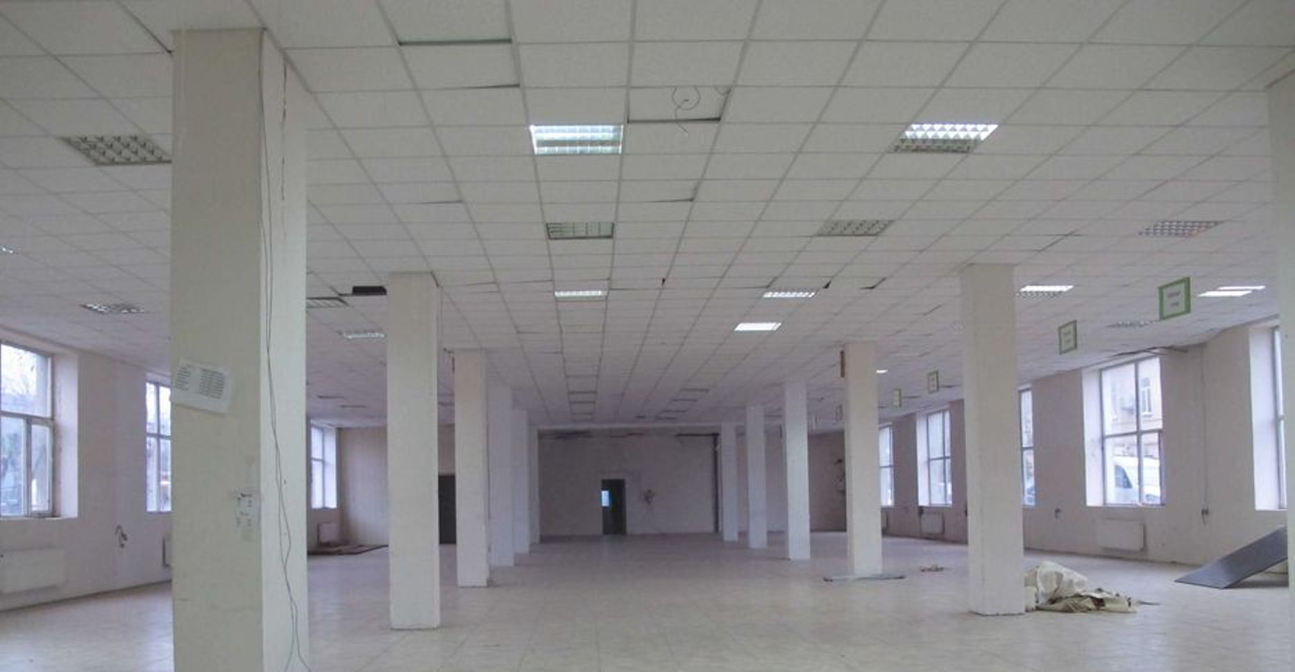 Коммерческая недвижимость на ул. Дальницкая, 4100 м², 2 250 000$ — FAKTOR