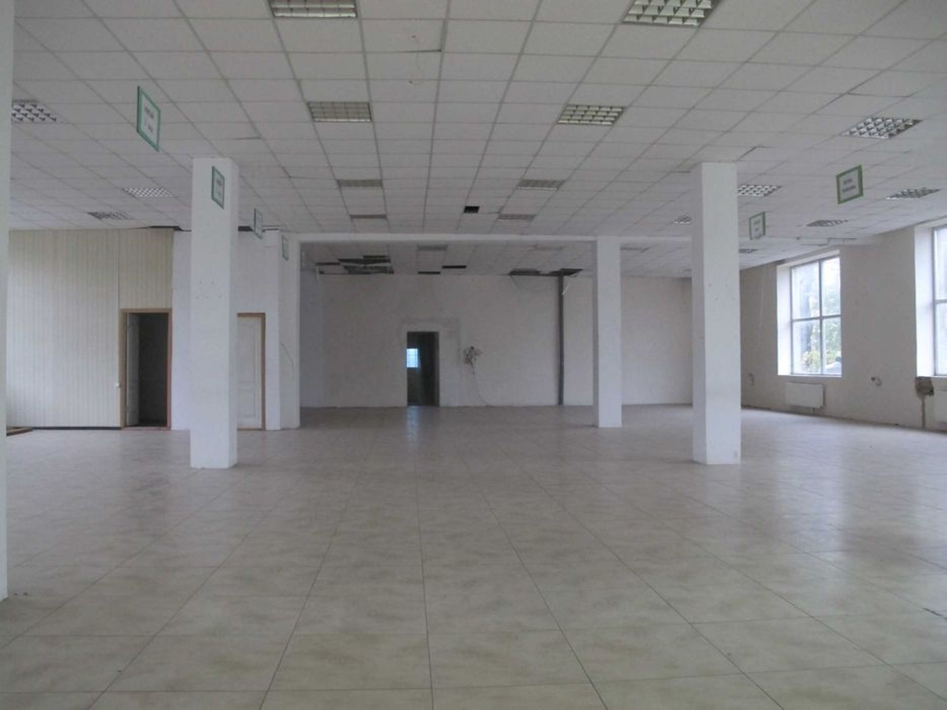 Коммерческая недвижимость на ул. Дальницкая, 4100 м², 2 250 000$ — FAKTOR