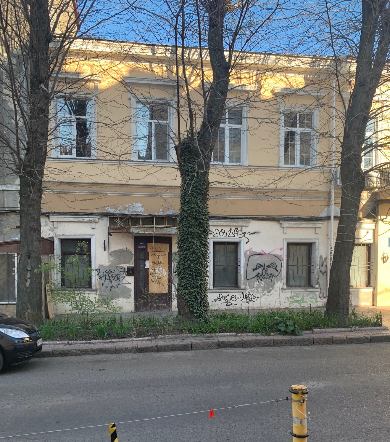 Коммерческая недвижимость на ул. Красный пер, 130 м², 260 000$ — FAKTOR