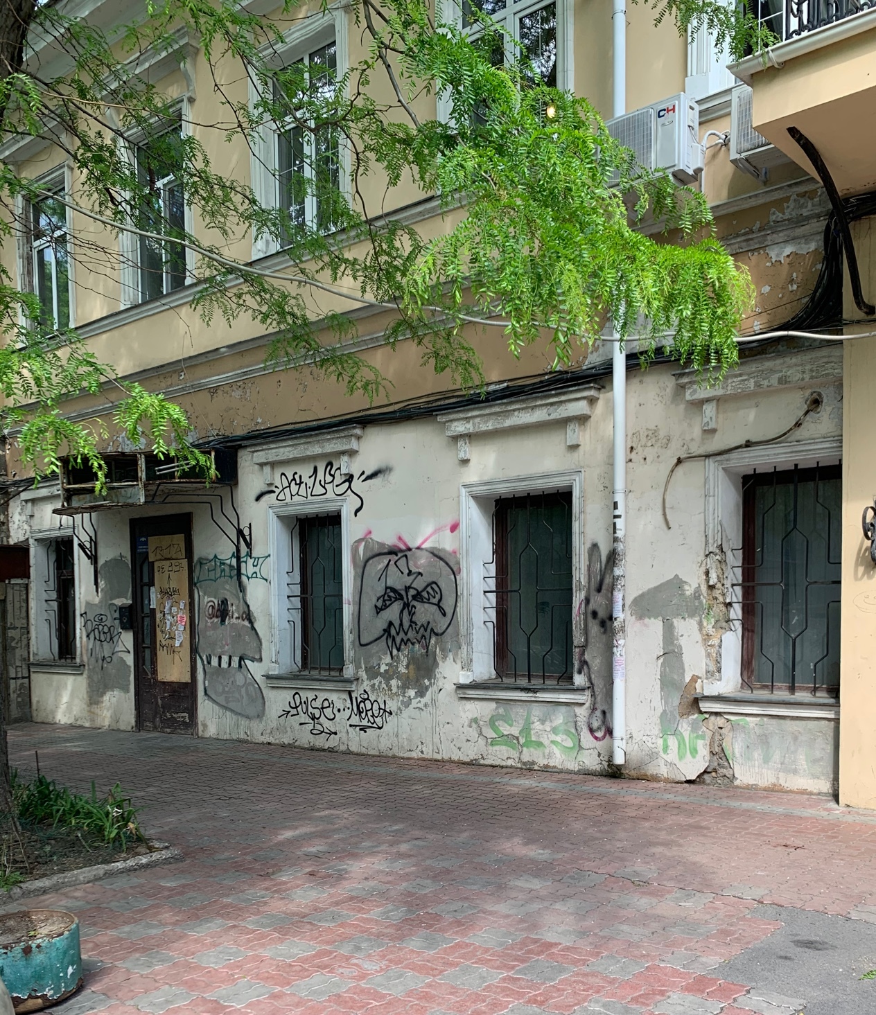 Коммерческая недвижимость на ул. Красный пер, 130 м², 260 000$ — FAKTOR