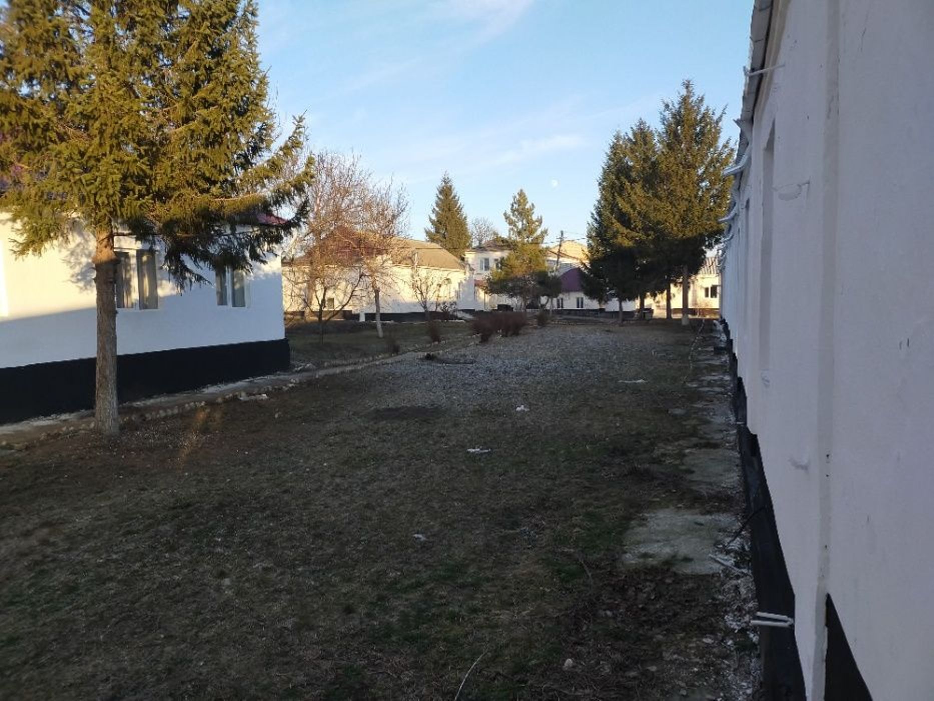 Коммерческая недвижимость на ул. Любомирская, 5000 м², 620 000$ — FAKTOR