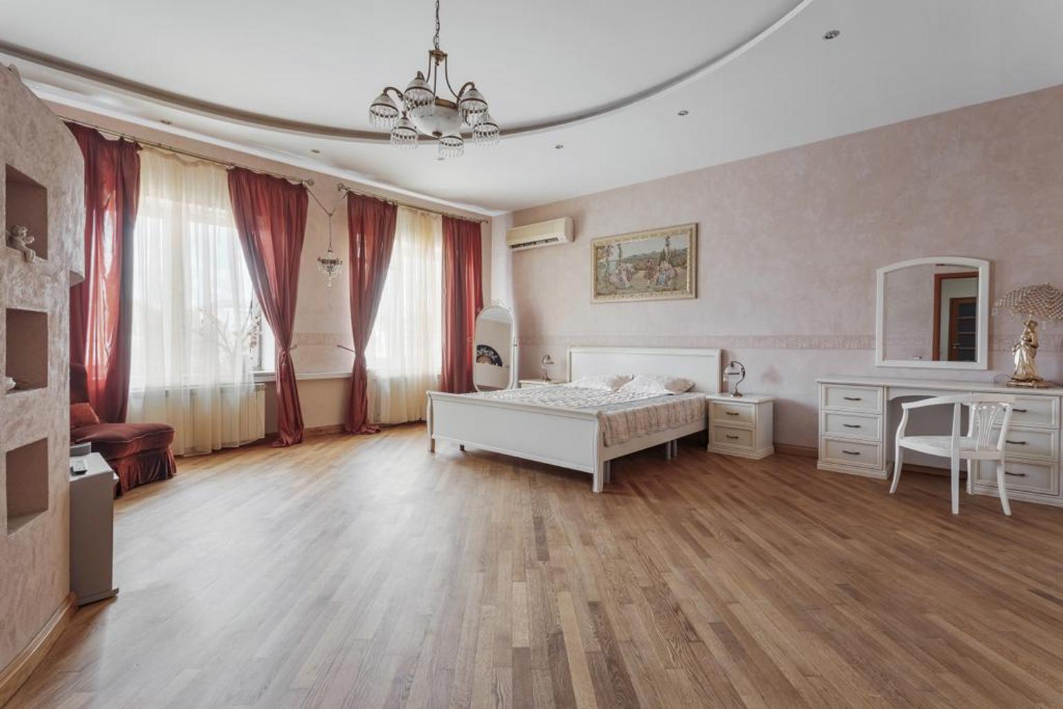 Квартира на ул. Юрия Олеши, 213 м², 350 000$ — FAKTOR