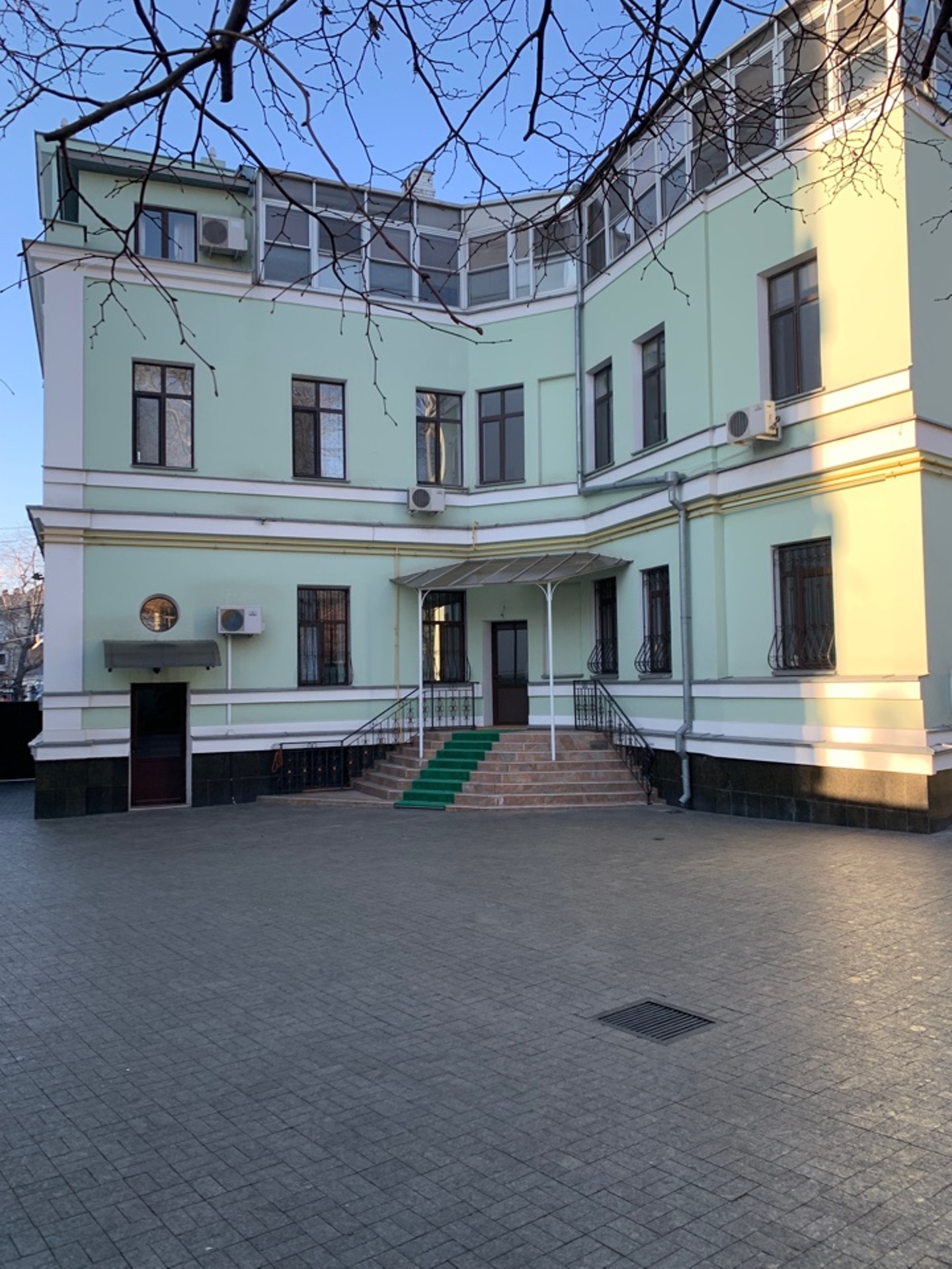 Коммерческая недвижимость на ул. Лидерсовский бульвар, 873 м², 2 700 000$ — FAKTOR