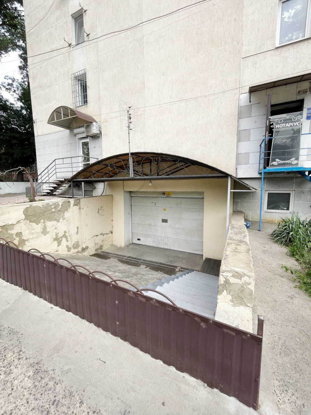 Квартира на вул. Маловского, 98 м², 80 000$ — FAKTOR