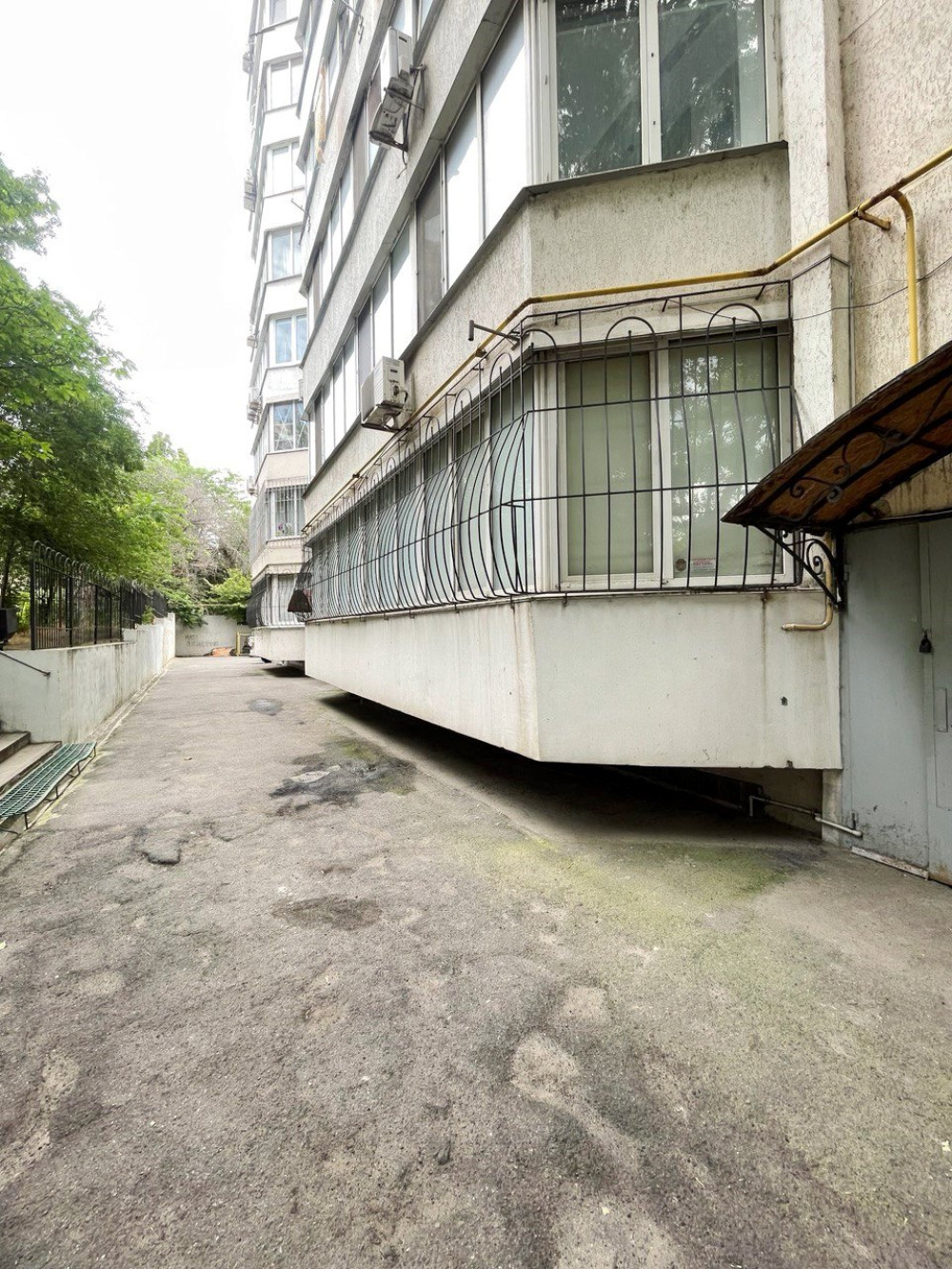 Квартира на вул. Маловского, 98 м², 80 000$ — FAKTOR