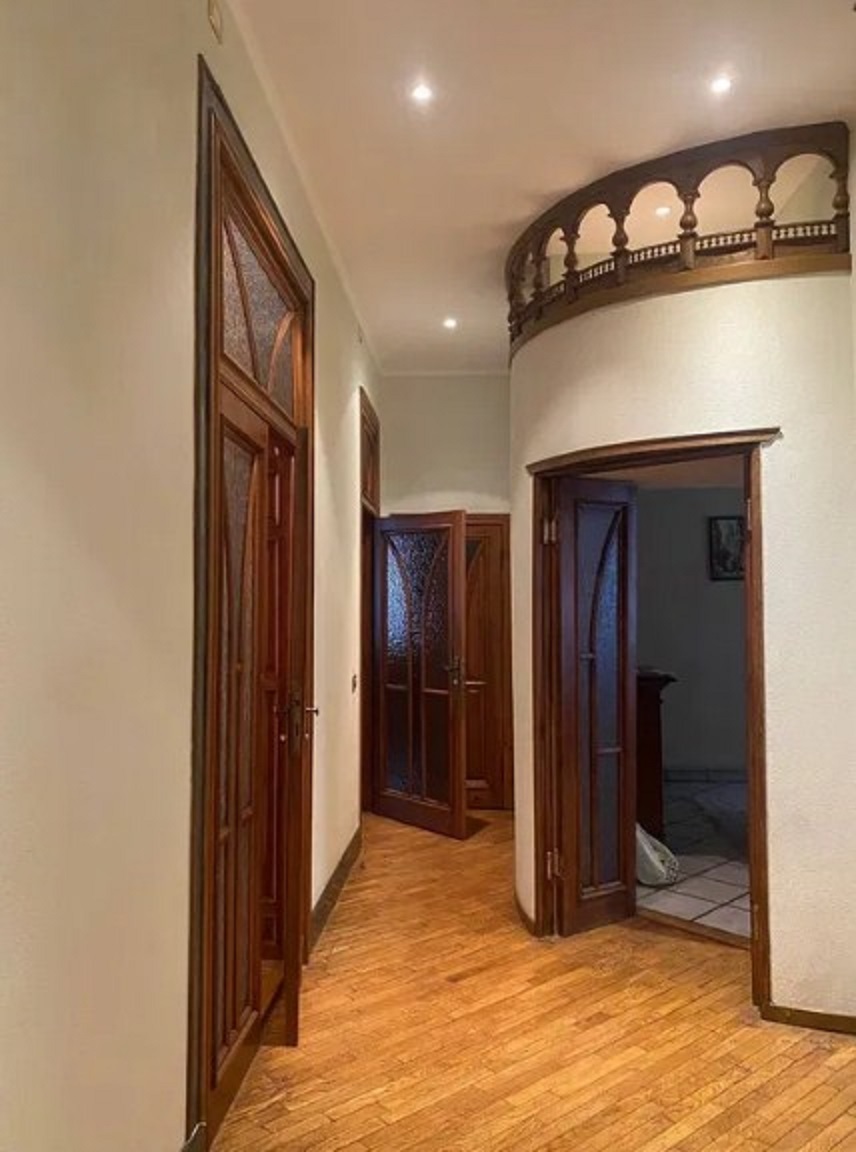 Квартира на ул. Пироговская, 140 м², 120 000$ — FAKTOR