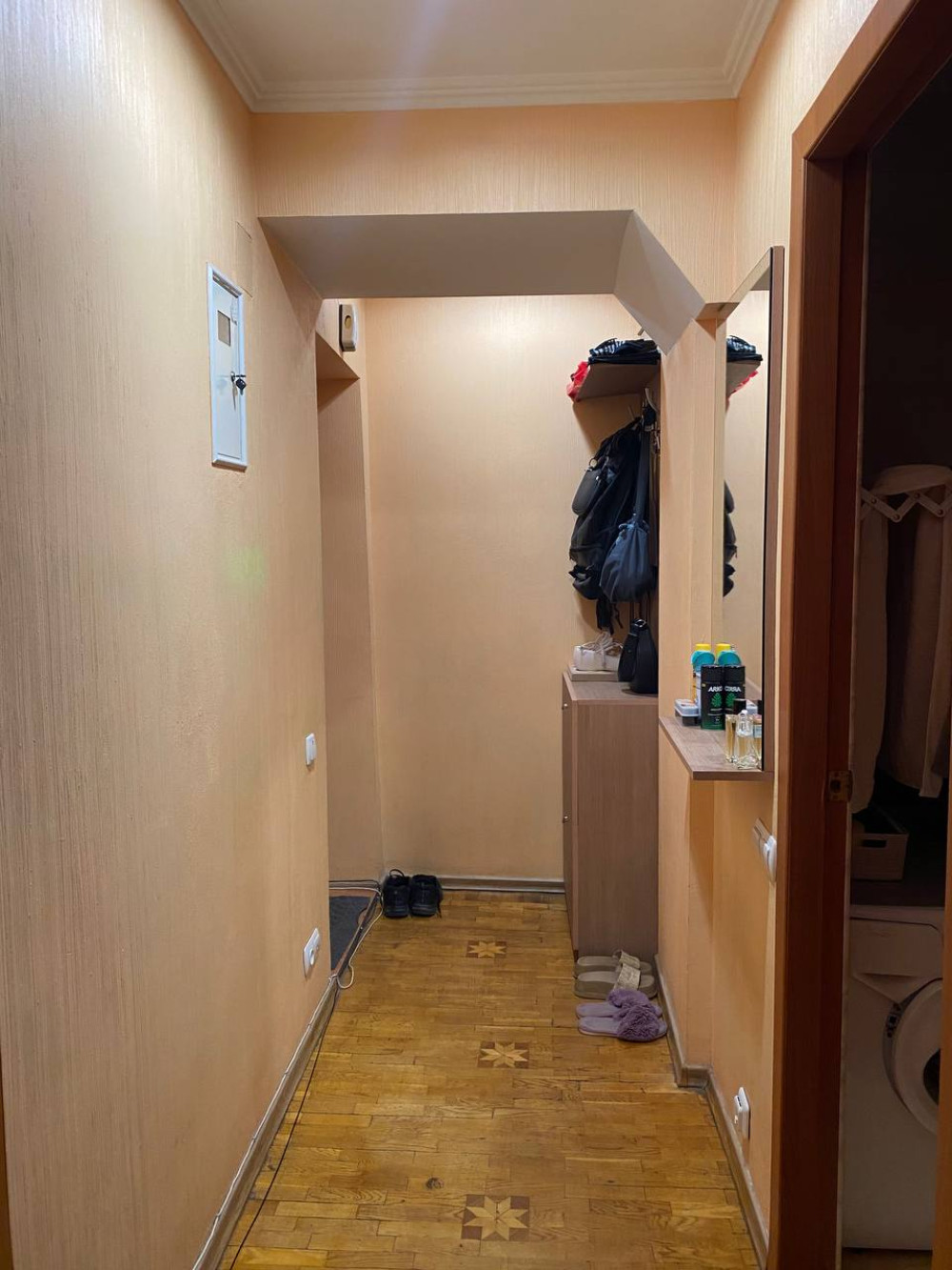 Квартира на вул. Романа Кармена, 45 м², 75 000$ — FAKTOR