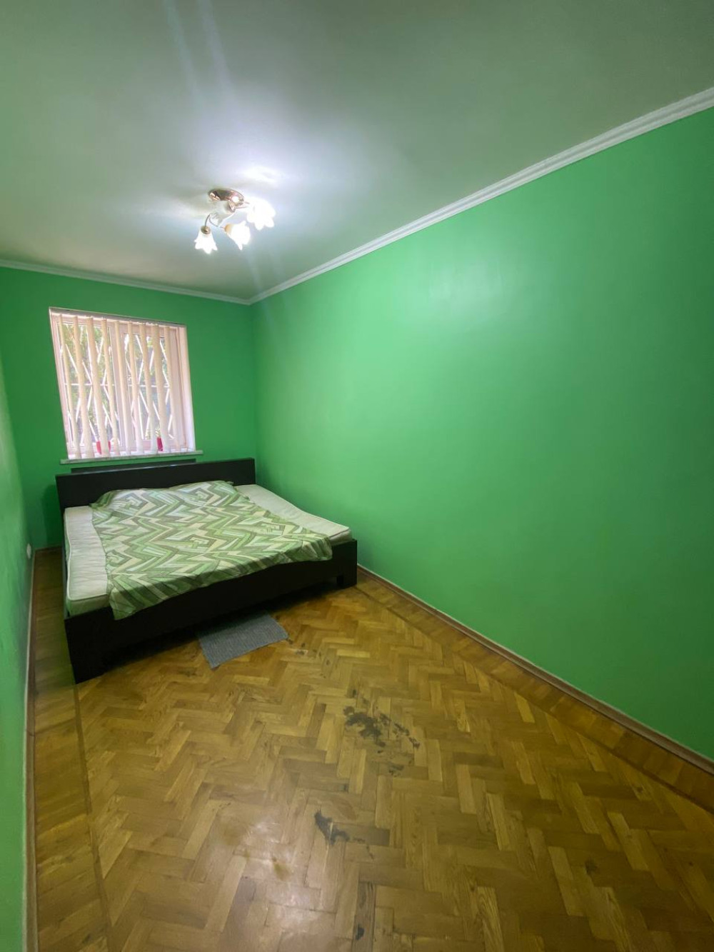 Квартира на вул. Романа Кармена, 45 м², 75 000$ — FAKTOR