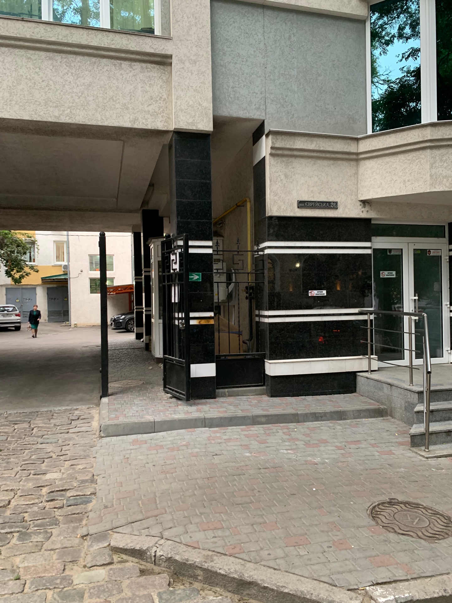 Коммерческая недвижимость на ул. Еврейская, 1745 м², 2 700 000$ — FAKTOR