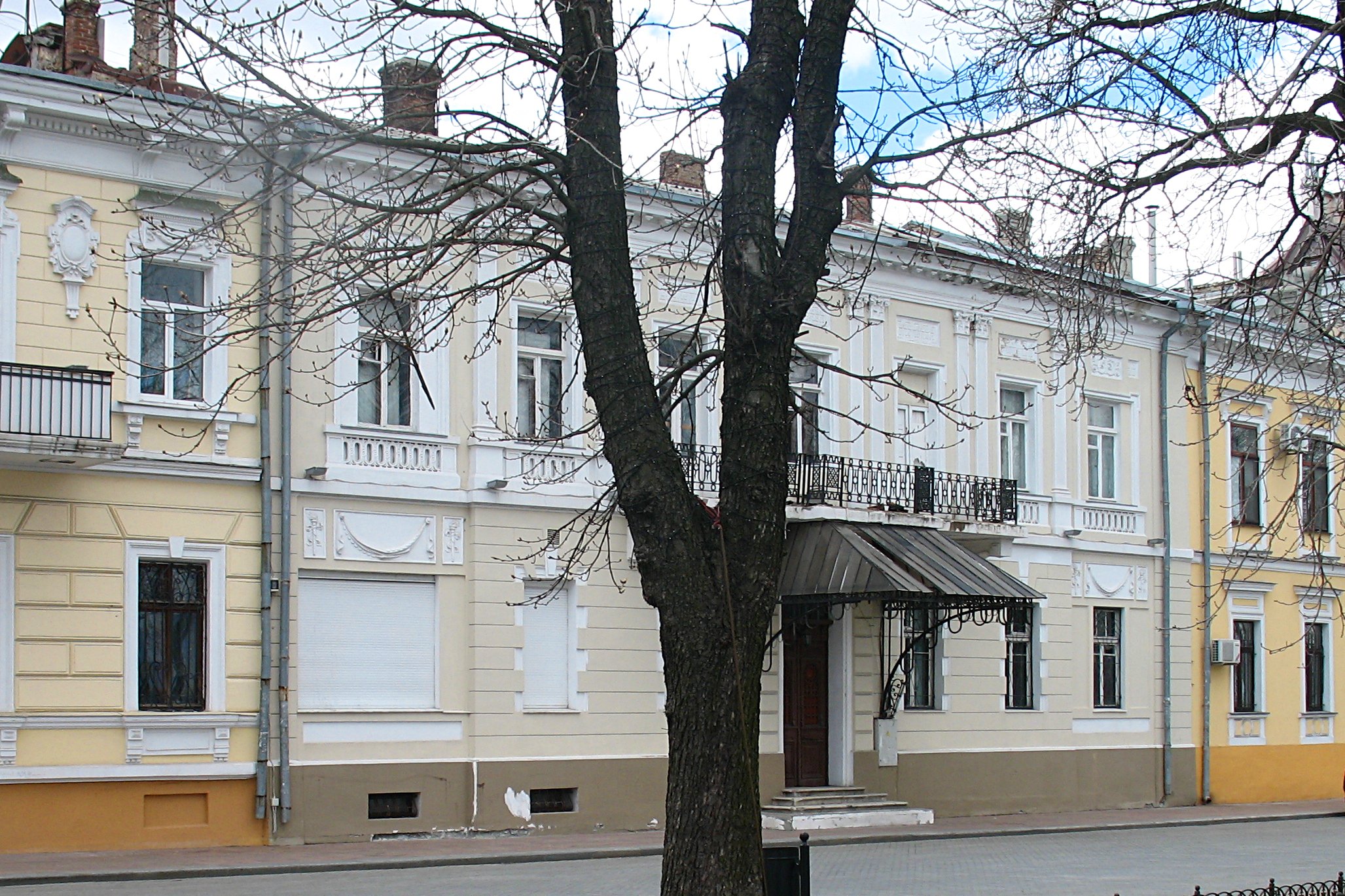 Комерційна нерухомість на вул. Приморский бульвар, 951 м², 5 500 000$ — FAKTOR