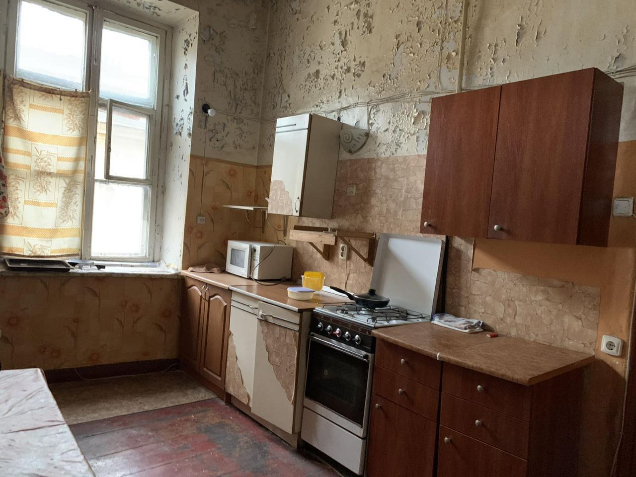 Квартира на вул. Базарная, 146 м², 105 000$ — FAKTOR