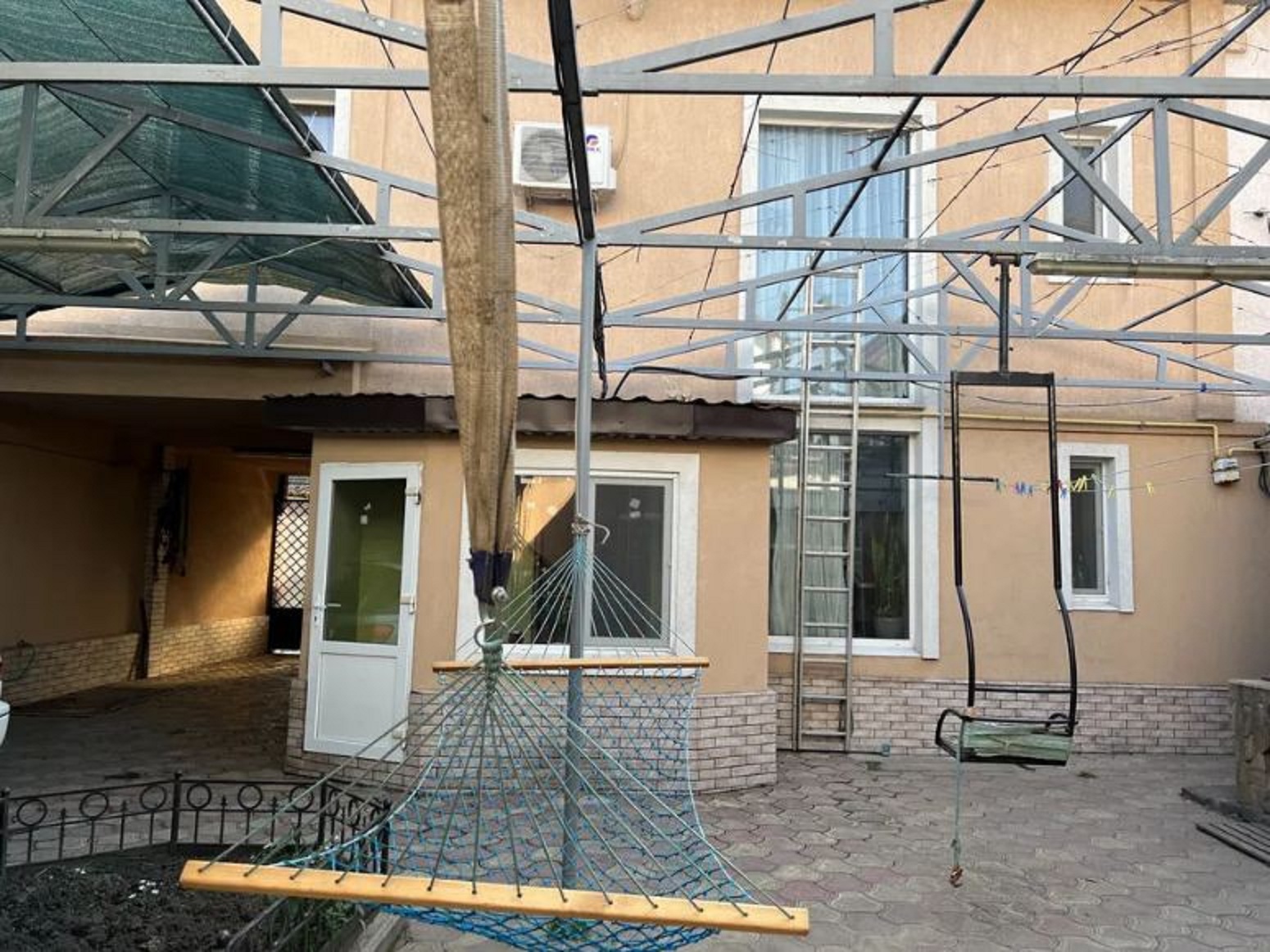 Будинок на вул. Наличный 2-й пер, 180 м², 160 000$ — FAKTOR