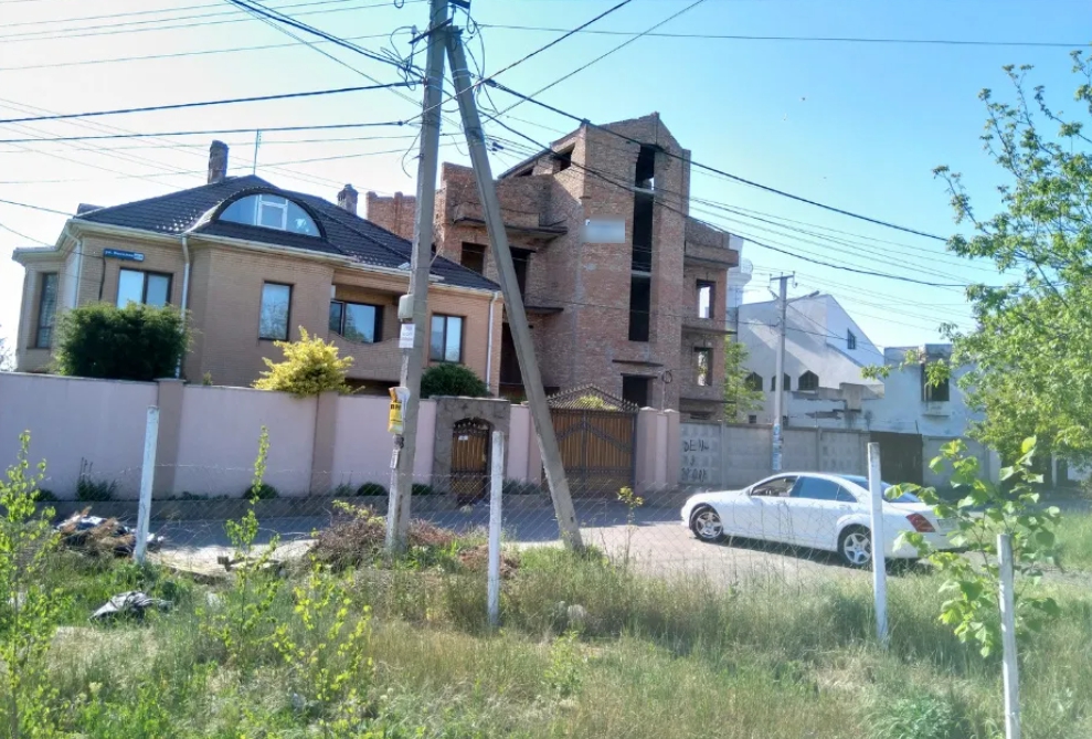 Будинок на вул. Веселая, 1194 м², 170 000$ — FAKTOR