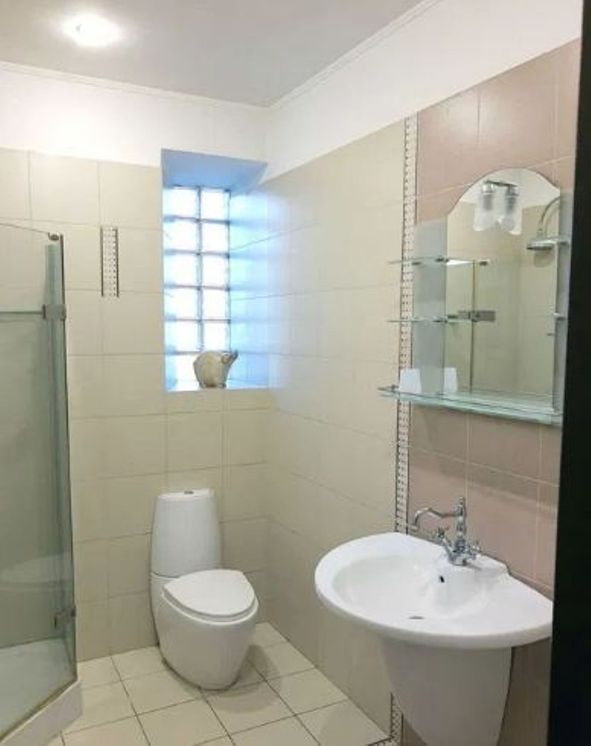 Дом на ул. Куприна, 650 м², 1 100 000$ — FAKTOR