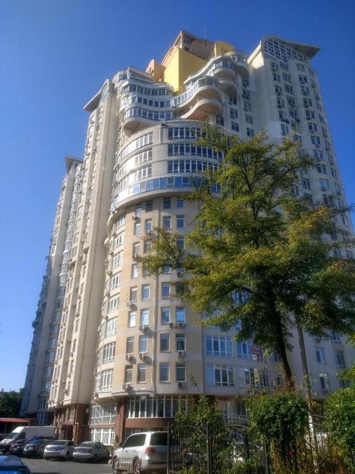 Коммерческая недвижимость на ул. Французский бульвар, 165 м², 299 000$ — FAKTOR