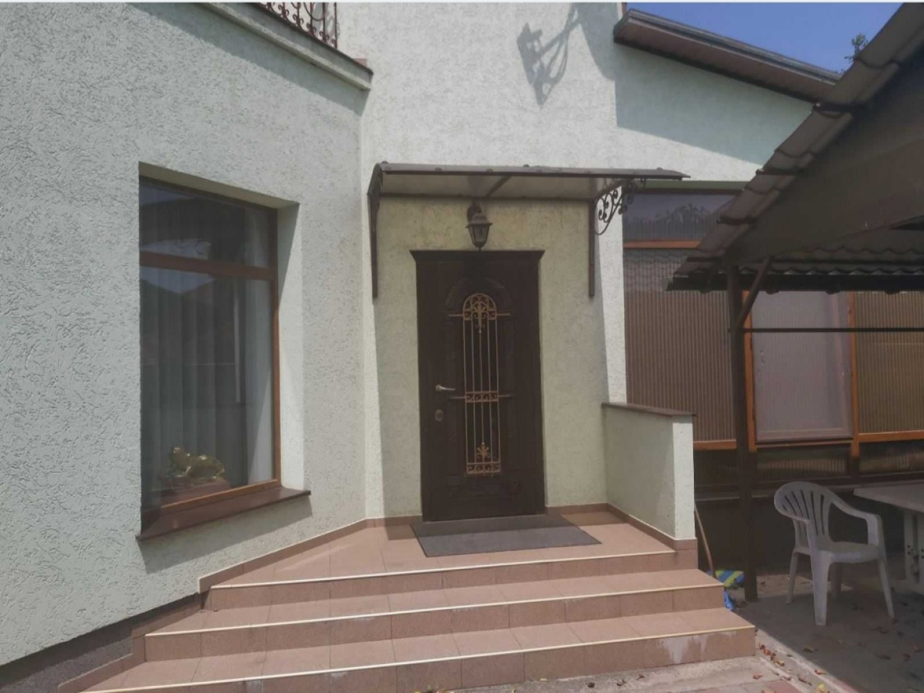 Будинок на вул. Долгая, 350 м², 320 000$ — FAKTOR