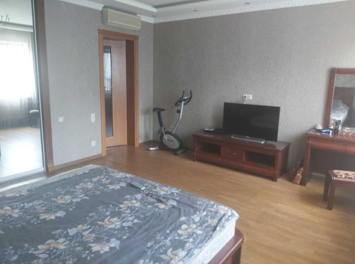 Будинок на вул. Долгая, 350 м², 320 000$ — FAKTOR