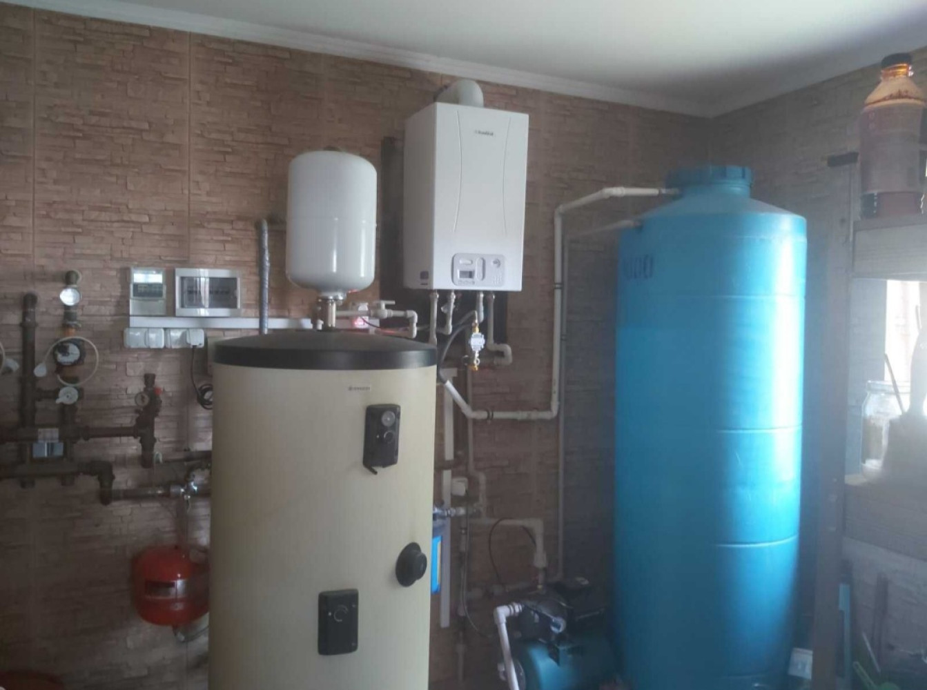 Будинок на вул. Долгая, 350 м², 320 000$ — FAKTOR