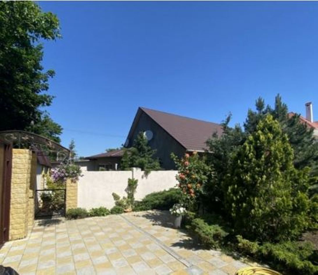 Дом на ул. Чубаевская, 210 м², 450 000$ — FAKTOR